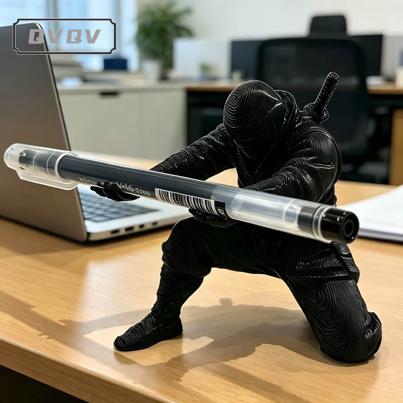 Unique Art Craft - Desktop-Kunst 3D-Gedruckter Ninja-Stifthalter Einzigartige Figur Schreibtisch-Organizer